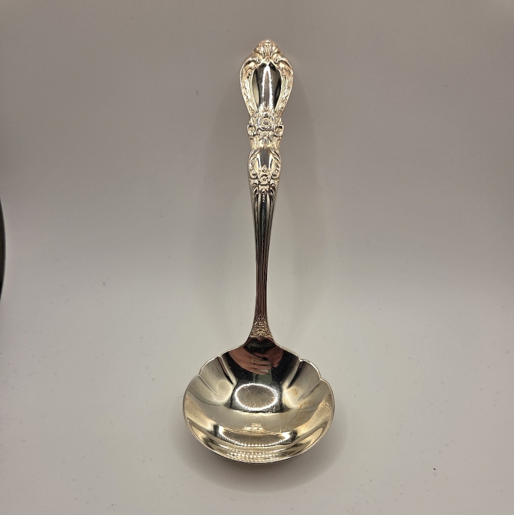 Vintage 1847 Rogers 1953 Heritage 6" Silverplate Gravy Ladle